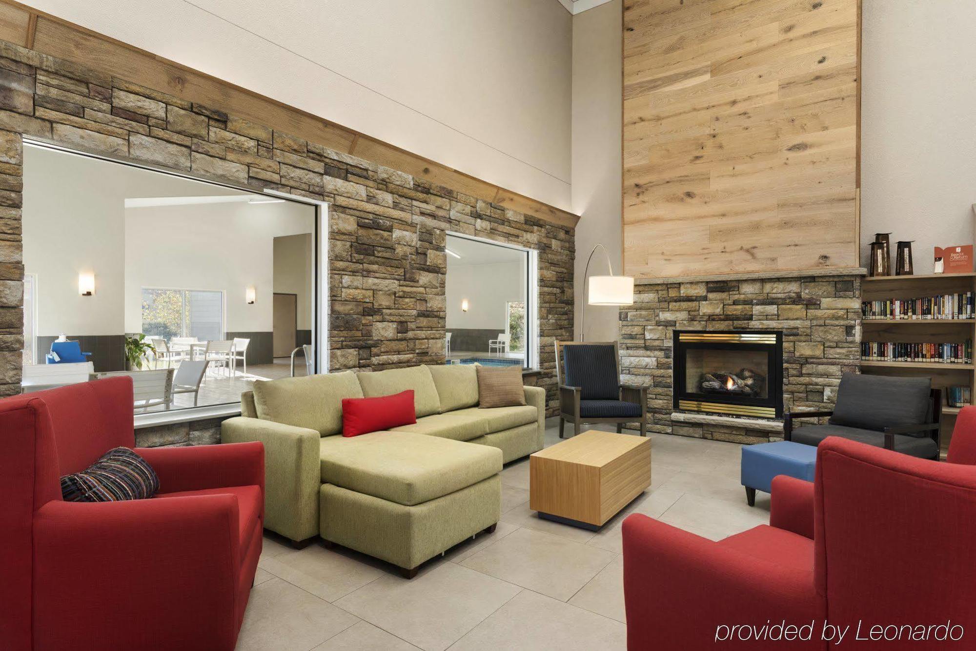 Hotel Country & By Radisson, Platteville, Wi 3*