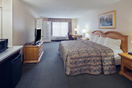 Country & By Radisson, Platteville, Wi Platteville
