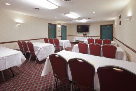 Hotel Country & By Radisson, Platteville, Wi 3*
